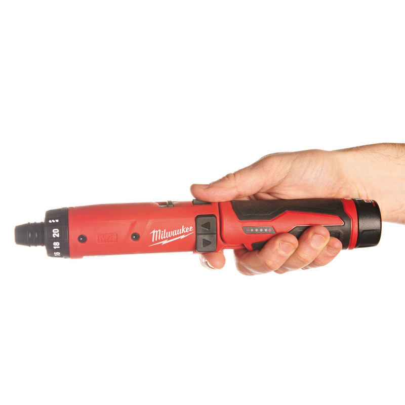 Купити Викрутка акумуляторна MILWAUKEE, M4 D-202B, 5Нм (зарядний пристрій, 2 акумулятори М4 2Аг). Офіційний магазин Мілвокі Україна, фірмова гарантія з доставкою по Украіні
