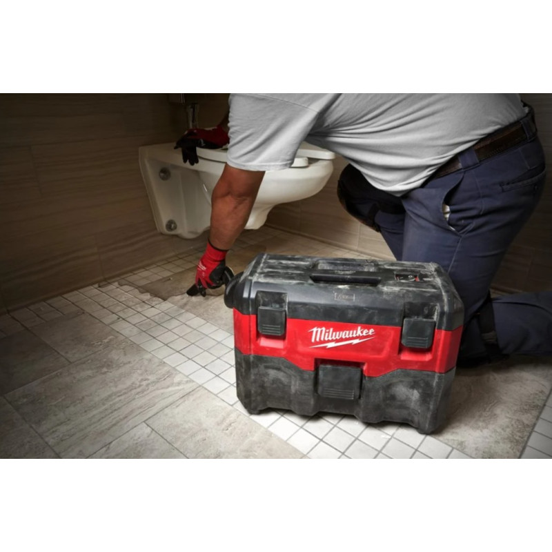 Купити Пилосос акумуляторний MILWAUKEE, M18 VC2-0 для сухого і вологого прибирання. Офіційний магазин Мілвокі Україна, фірмова гарантія з доставкою по Украіні