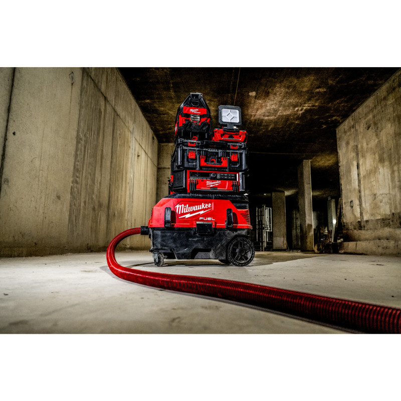 Купити Пилосос-гібрид акумуляторний/мережевий PACKOUT MILWAUKEE, M18/220 ONEF2VC34M-0 AC/DC, 34л M-класс. Офіційний магазин Мілвокі Україна, фірмова гарантія з доставкою по Украіні