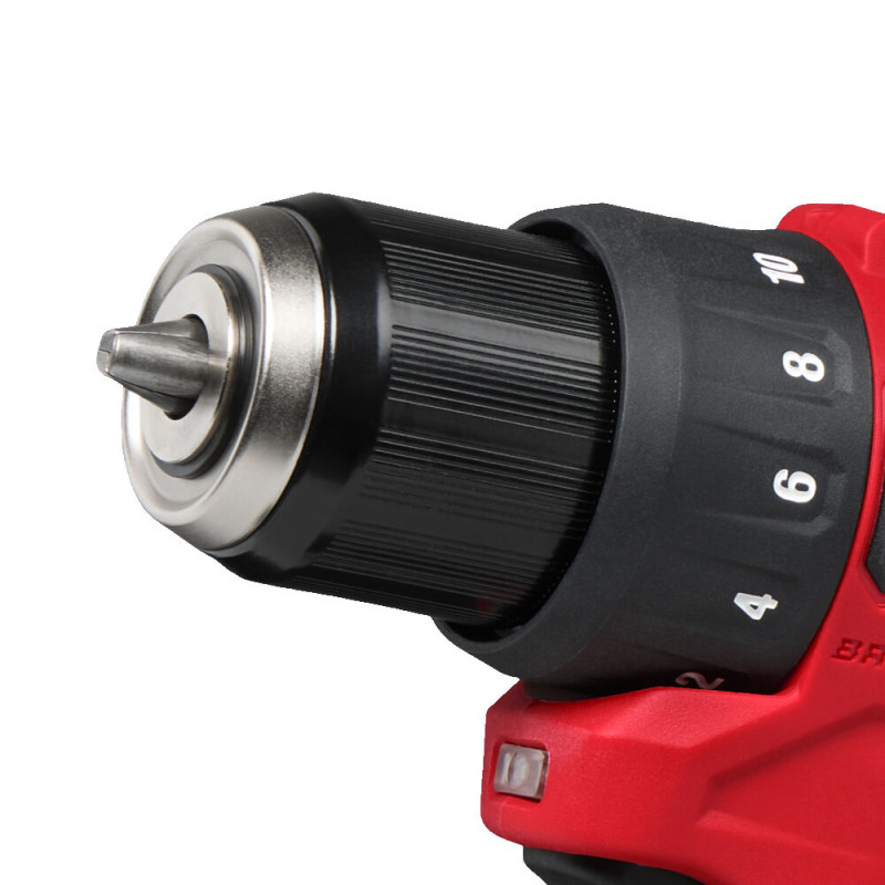 Купити Дриль-шуруповерт акумуляторний безщітковий MILWAUKEE M12 BLDDRC-202C, 40Нм (зарядний пристрій С12, 2 акумулятори М12 В2 2Аг, кліпса для ременя, кейс). Офіційний магазин Мілвокі Україна, фірмова гарантія з доставкою по Украіні