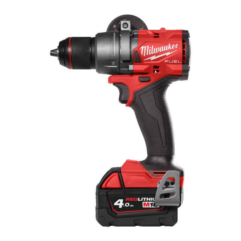 Купити Дриль-шуруповерт з ударом акумуляторний безщітковий MILWAUKEE, M18 FPD3-402С, 158Нм (зарядний пристрій М12-18 С, 2 акумулятори М18 В4 4Аг, кліпса для реміня, бічна рукоять, кейс). Офіційний магазин Мілвокі Україна, фірмова гарантія з доставкою по Украіні