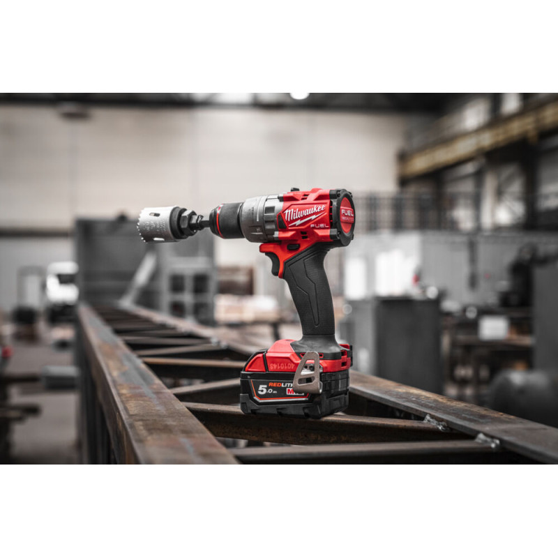 Купити Дриль-шуруповерт акумуляторний безщітковий MILWAUKEE, M18 FDD3-0X,158Нм (каркас, кліпса для ременя, бічна ручка, HDкейс). Офіційний магазин Мілвокі Україна, фірмова гарантія з доставкою по Украіні