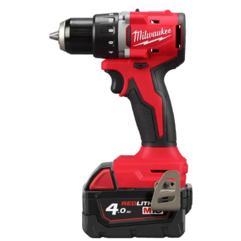 Купити Дриль-шуруповерт акумуляторний безщітковий MILWAUKEE M18 BLDDRC-402C, 60,5Нм (зарядний пристрій М12-18 С, 2 акумулятори М18 В4 4Аг, кліпса для ременя, кейс). Офіційний магазин Мілвокі Україна, фірмова гарантія з доставкою по Украіні