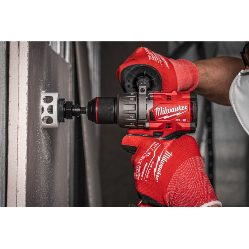 Купити Дриль-шуруповерт акумуляторний безщітковий MILWAUKEE, M18 FDD3-502X, 158Нм (зарядний пристрій М12-18 FC, 2 акумулятори М18 В5 5Аг, кліпса на ремінь, бічна рукоять, HDкейс). Офіційний магазин Мілвокі Україна, фірмова гарантія з доставкою по Украіні