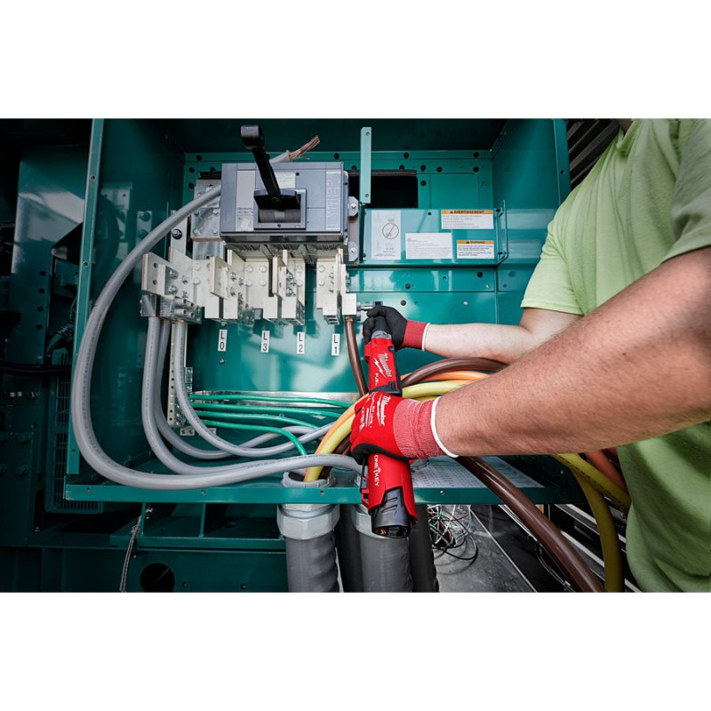 Купити Ключ динамометричний електронний 3/8'' MILWAUKEE, M12 ONEFTR38-201C (13,6-135,6Нм) (зарядний пристрій С12, 2 акумулятори М12 В2 2Аг, кейс). Офіційний магазин Мілвокі Україна, фірмова гарантія з доставкою по Украіні
