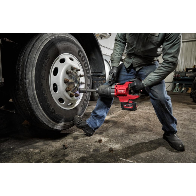 Купити Гайковерт акумуляторний безщітковий 1'' MILWAUKEE, M18 ONEFHIWF1D-0C, 2711Нм, з кільцем (каркас, кейс). Офіційний магазин Мілвокі Україна, фірмова гарантія з доставкою по Украіні