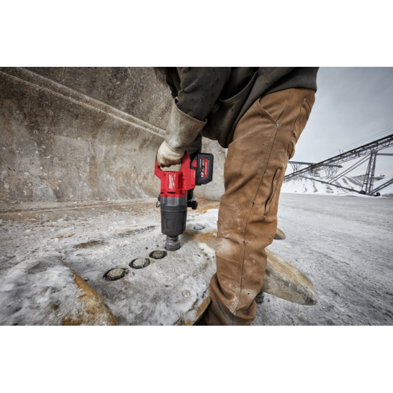 Купити Гайковерт акумуляторний безщітковий 1'' MILWAUKEE, M18 ONEFHIWF1DS-0C, 2711Нм, з кільцем (каркас, кейс). Офіційний магазин Мілвокі Україна, фірмова гарантія з доставкою по Украіні