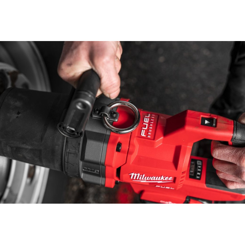 Купити Гайковерт акумуляторний безщітковий 1'' MILWAUKEE, M18 ONEFHIWF1DS-0C, 2711Нм, з кільцем (каркас, кейс). Офіційний магазин Мілвокі Україна, фірмова гарантія з доставкою по Украіні