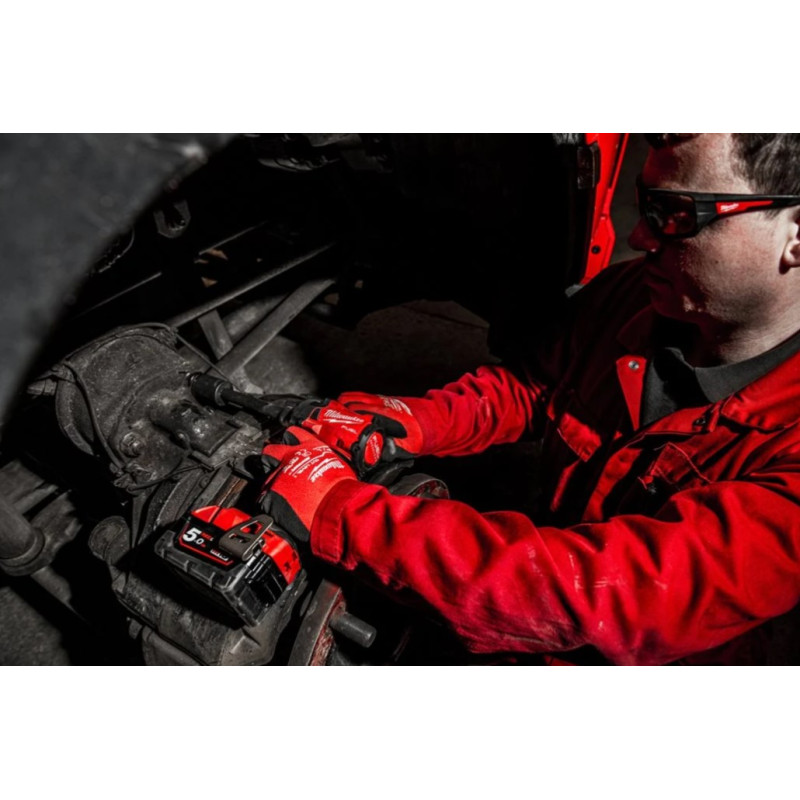 Купити Гайковерт акумуляторний безщітковий 1/2'' MILWAUKEE, M18 FIW2F12-502Х, 339Нм, з кільцем (зарядний пристрій M12-18 FC, 2 акумулятори М18 В5 5 Аг, кліпса для реміня, HDкейс). Офіційний магазин Мілвокі Україна, фірмова гарантія з доставкою по Украіні