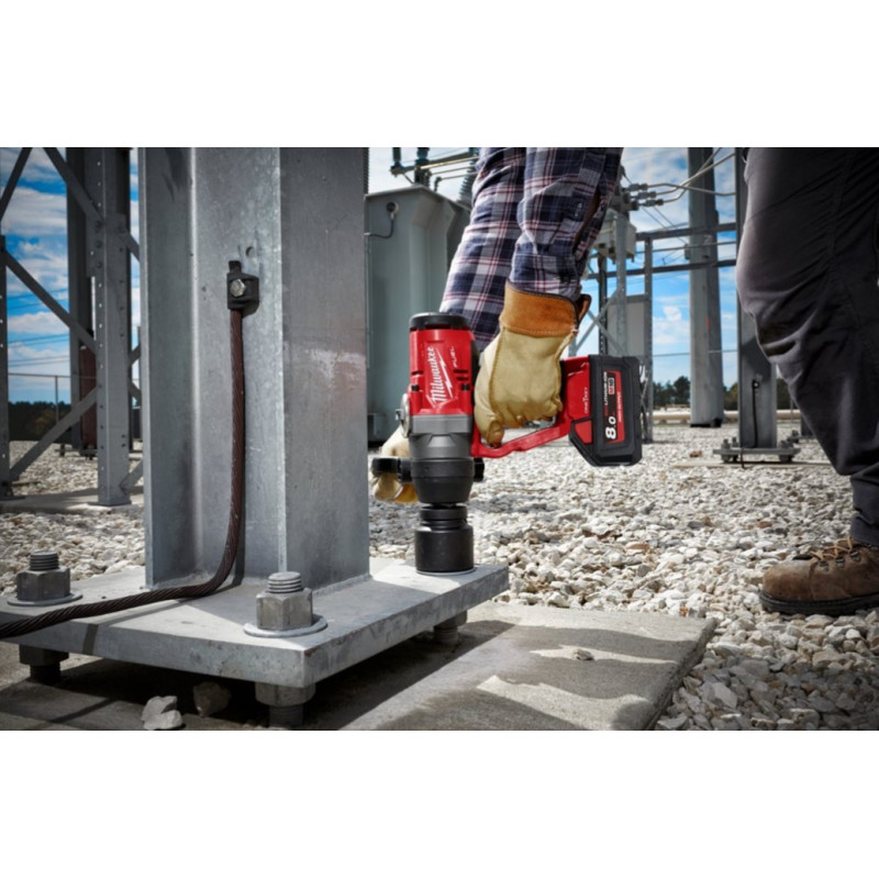 Купити Гайковерт акумуляторний безщітковий 1'' MILWAUKEE, M18 ONEFHIWF1-0X, 2400Нм, з кільцем (каркас, HD кейс). Офіційний магазин Мілвокі Україна, фірмова гарантія з доставкою по Украіні