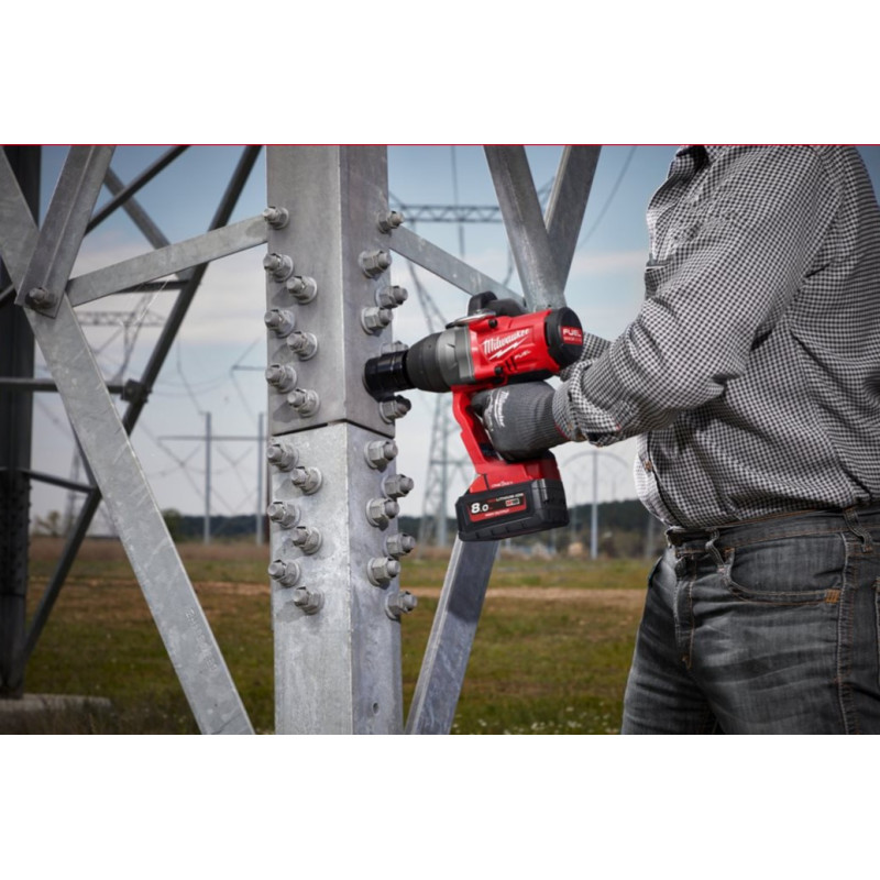Купити Гайковерт акумуляторний безщітковий 1'' MILWAUKEE, M18 ONEFHIWF1-0X, 2400Нм, з кільцем (каркас, HD кейс). Офіційний магазин Мілвокі Україна, фірмова гарантія з доставкою по Украіні