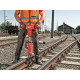 Купити Гайкокрут залізничний акумуляторний безщітковий 1'' MILWAUKEE, M18 FHIWF1R-122C, 2000Нм (заміна на 4933499201). Офіційний магазин Мілвокі Україна, фірмова гарантія з доставкою по Украіні