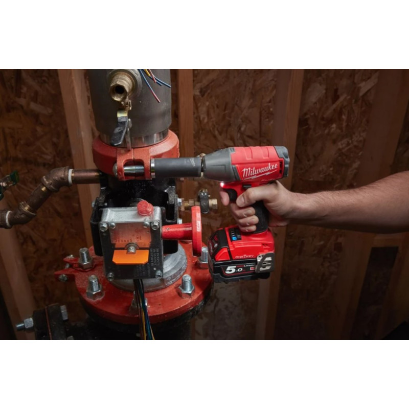 Купити Гайковерт акумуляторний безщітковий 1/2'' MILWAUKEE, M18 FIW2F12-0Х, 339Нм, з кільцем (каркас, кліпса для реміня, HDкейс). Офіційний магазин Мілвокі Україна, фірмова гарантія з доставкою по Украіні