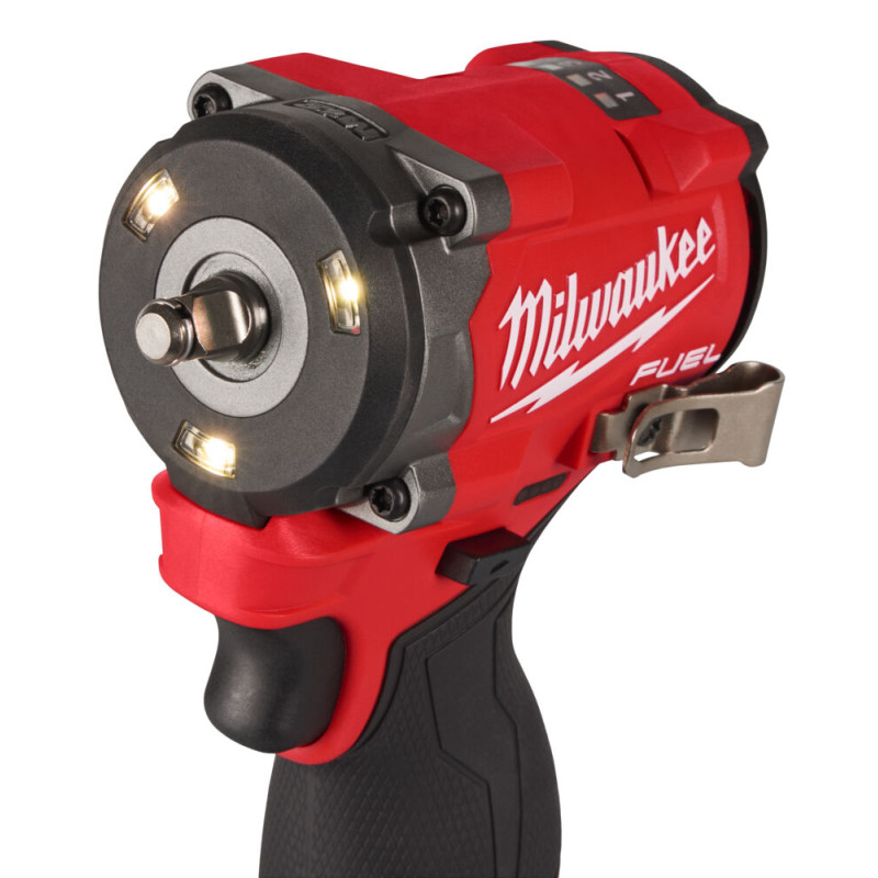 Купити Гайковерт акумуляторний безщітковий 3/8'' MILWAUKEE, M12 FCIWF38G3-502X, 745Нм, з кільцем (зарядний пристрій С12 С, 2 акумулятори М12 НВ5 5Ач, кліпса на пояс, HDкейс). Офіційний магазин Мілвокі Україна, фірмова гарантія з доставкою по Украіні
