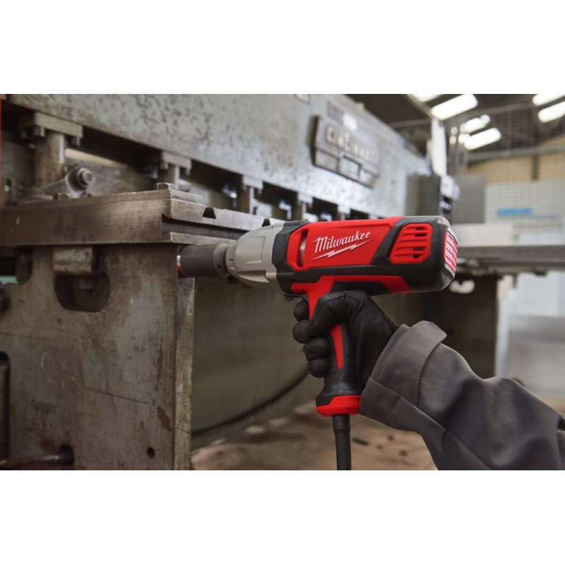 Купити Гайковерт 1/2'' MILWAUKEE, IPWE 400 R, 725Вт (400Нм) (картонне пакування). Офіційний магазин Мілвокі Україна, фірмова гарантія з доставкою по Украіні