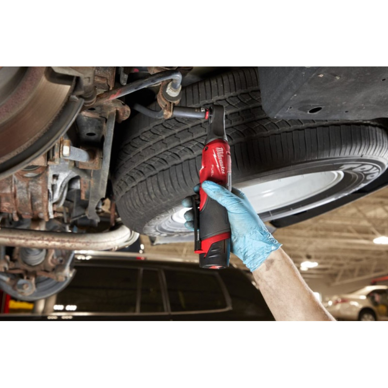 Купити Гайковерт-трещітка кутовий акумуляторний безщітковий 1/4'' MILWAUKEE, M12 FHIR14-0, 47Нм (каркас, картонне пакування). Офіційний магазин Мілвокі Україна, фірмова гарантія з доставкою по Украіні
