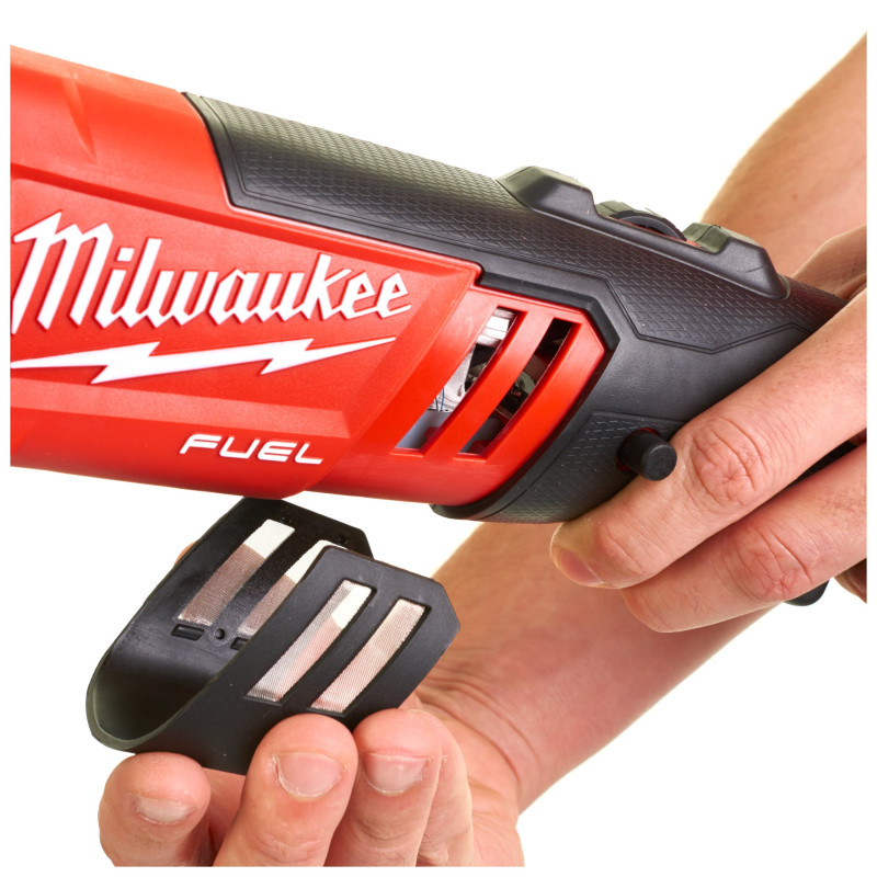 Купити Машина полірувальна кутова акумуляторна безщіткова MILWAUKEE, M18 FAP180-502X, діаметр 180мм (зарядний пристрій M12-18 FC, 2 акумулятори М18 В5 5Аг, полірувальна платформа, пилезахисний екран, D-образна ручка, бічна ручка, HDкейс). Офіційний магазин Мілвокі Україна, фірмова гарантія з доставкою по Украіні