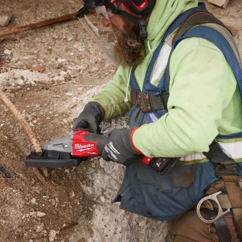 Купити Різак арматури акумуляторний безщітковий MILWAUKEE, M18 FRBCO32-0X (каркас, диск, антивібраційна рукоять, HDкейс). Офіційний магазин Мілвокі Україна, фірмова гарантія з доставкою по Украіні