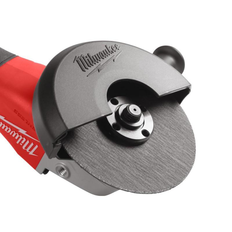 Купити Шліфмашина кутова акумуляторна безщіткова MILWAUKEE, M18 BLSAG125X-0, діаметр 125мм (каркас бічна рукоять, захисний кожух, ключ, фланцева і притискна гайки, картонне пакування). Офіційний магазин Мілвокі Україна, фірмова гарантія з доставкою по Украіні