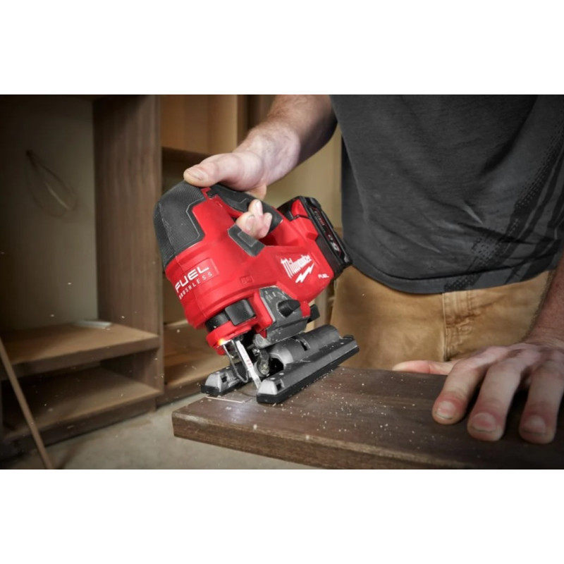 Купити Лобзик акумуляторний MILWAUKEE, M18 FJS-0X (каркас. полотно, адаптер, кожух, насадка, накладка підошви, HDкейс). Офіційний магазин Мілвокі Україна, фірмова гарантія з доставкою по Украіні