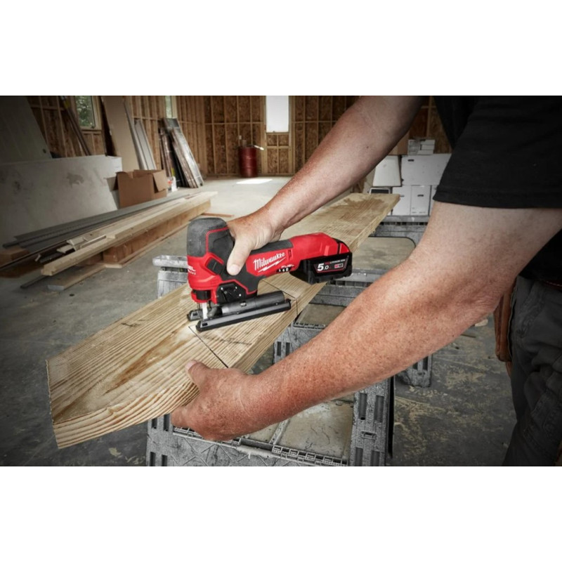 Купити Пила лобзикова акумуляторна безщіткова MILWAUKEE M18 FBJS-0X (каркас, аксесуари, HDкейс). Офіційний магазин Мілвокі Україна, фірмова гарантія з доставкою по Украіні