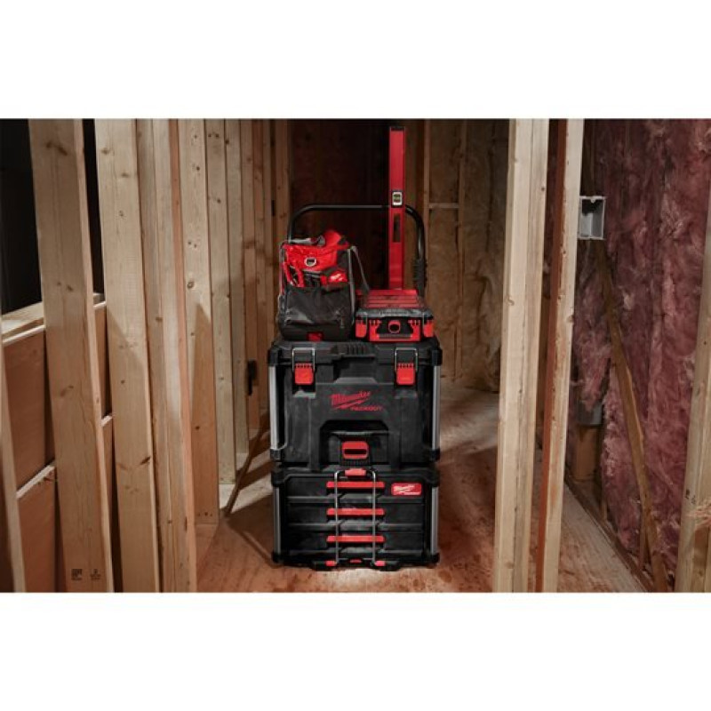 Купити Кейс для інструменту PACKOUT MILWAUKEE XL (560x410x422мм) (заміна на 4932501784). Офіційний магазин Мілвокі Україна, фірмова гарантія з доставкою по Украіні