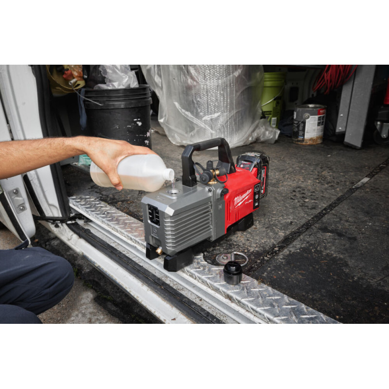 Купити Насос вакуумний M18 FVP5-0 MILWAUKEE 4933492853. Офіційний магазин Мілвокі Україна, фірмова гарантія з доставкою по Украіні