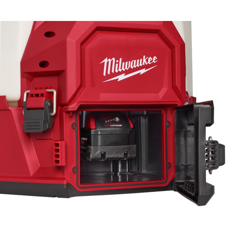 Купити Обприскувач ранцевий акумуляторний (базова станція) MILWAUKEE M18 BBPFP2-301 (зарядний пристрій M12-18 FC, 1 акумулятор М18 НВ3 3Аг, картонне пакування). Офіційний магазин Мілвокі Україна, фірмова гарантія з доставкою по Украіні