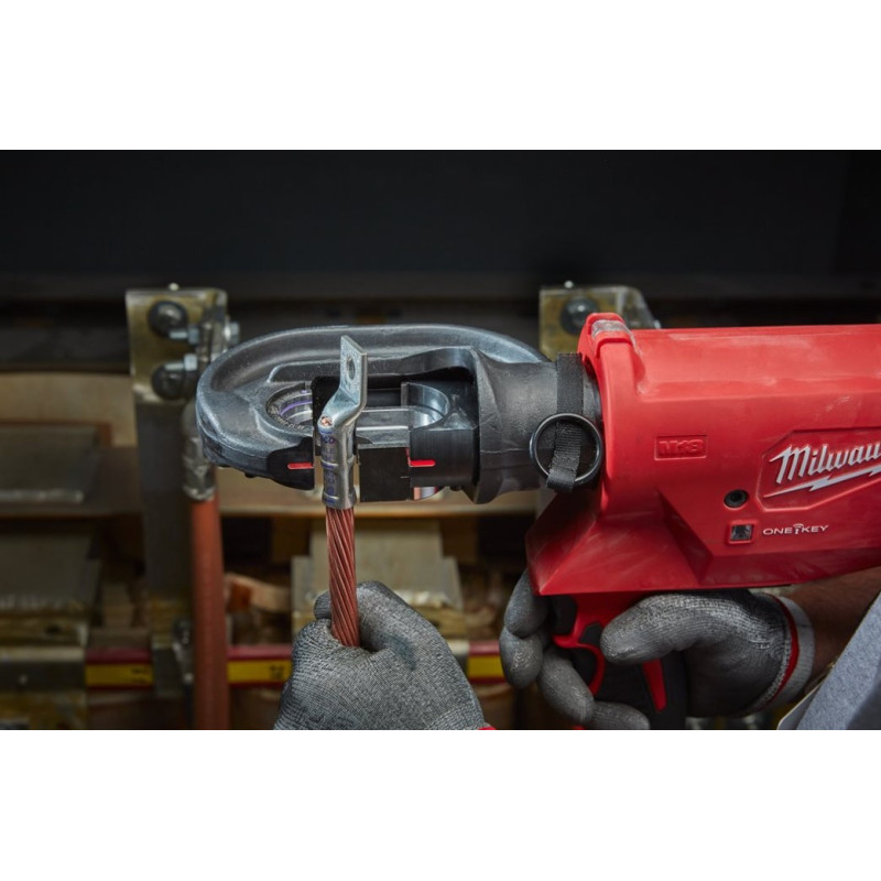 Купити Обтискач гідравлічний акумуляторний для кабелів MILWAUKEE, M18 HCCT109/42-522C (зарядний пристрій М12-18 FС, 1 акумулятор М18 В2 2Аг, 1 акумулятор М18 В5 5Аг, кейс). Офіційний магазин Мілвокі Україна, фірмова гарантія з доставкою по Украіні