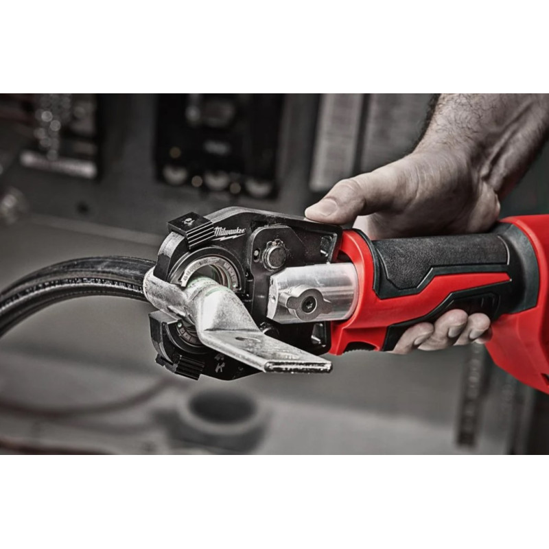 Купити Обтискач гідравлійчний акумуляторний для кабелів MILWAUKEE, M18 HCCT-201C, 53кН (зарядний.пристрій M12-18 FC, 1 акумумулятор М18 B2 2Аг, кейс). Офіційний магазин Мілвокі Україна, фірмова гарантія з доставкою по Украіні