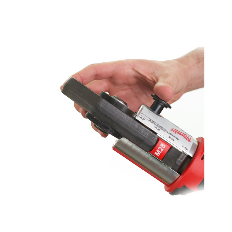 Купити Обтискач гідравлічний акумуляторний для труб MILWAUKEE, M18 BLHPT-202C M-SET (зарядний пристрій М12-18 С, 2 акумулятори М18 В2 2Аг, M-кліщі, кейс). Офіційний магазин Мілвокі Україна, фірмова гарантія з доставкою по Украіні