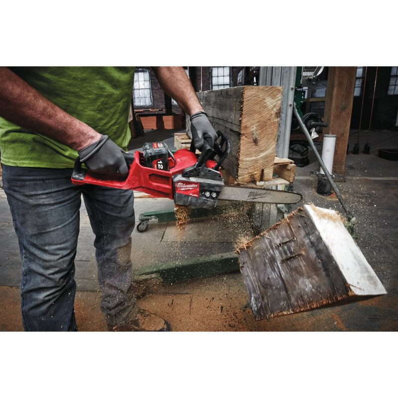 Купити Пила ланцюгова акумуляторна безщіткова MILWAUKEE, M18FCHS-0, шина 40см (каркас, чохол, ланцюг, мастило для ланцюга 75мл, картонне пакуванння). Офіційний магазин Мілвокі Україна, фірмова гарантія з доставкою по Украіні