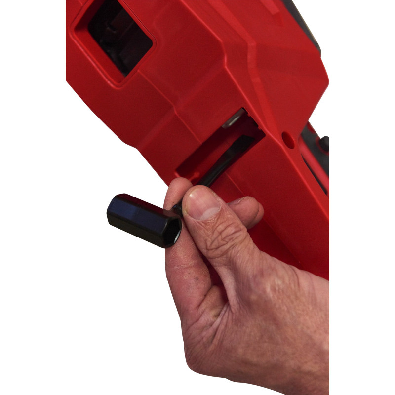 Купити Пила ланцюгова акумуляторна безщіткова MILWAUKEE, M18 FCHS35-0, шина 35см (каркас, ключ, чохол, ланцюг, мастило для ланцюга 75мл, картонне пакуванння). Офіційний магазин Мілвокі Україна, фірмова гарантія з доставкою по Украіні