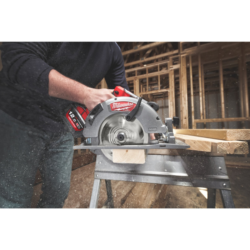 Купити Пила дискова ручна акумуляторна MILWAUKEE, M18 FCS66-0, діаметр 190мм (каркас). Офіційний магазин Мілвокі Україна, фірмова гарантія з доставкою по Украіні