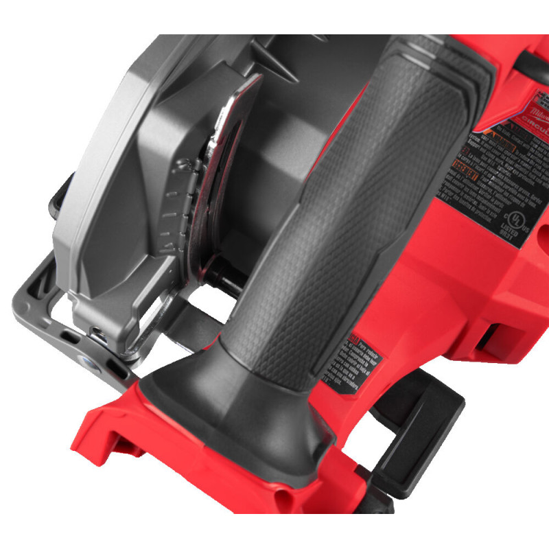 Купити Пила дискова ручна акумуляторна MILWAUKEE, M18 FCS552-302X, діаметр 165мм (зарядний пристрій М12-18 FC, 2 акумулятори М18 НВ3 3Аг, аксесуари, HDкейс). Офіційний магазин Мілвокі Україна, фірмова гарантія з доставкою по Украіні
