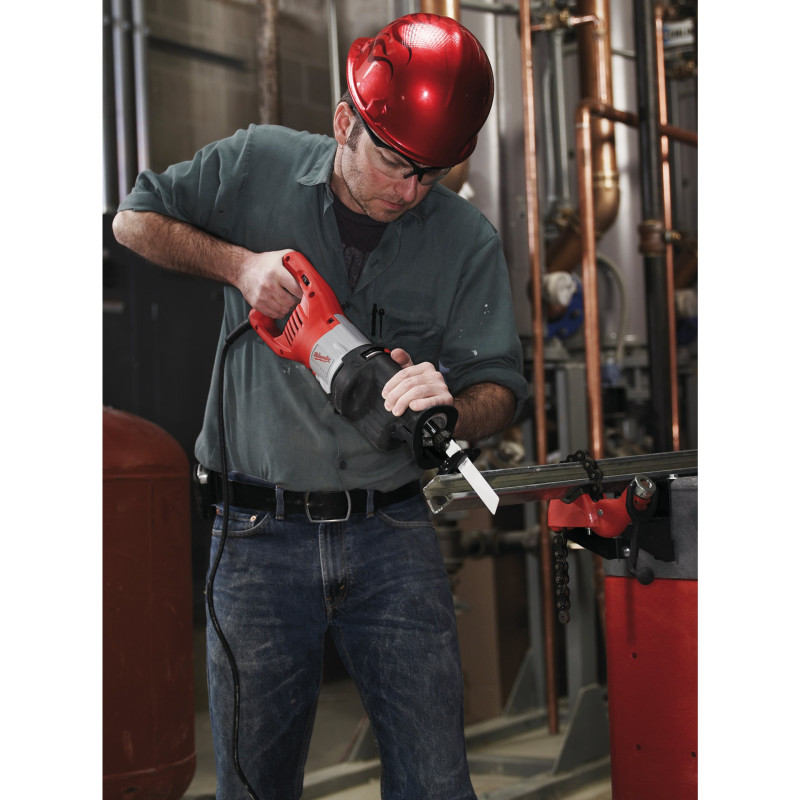 Купити Сабельная пила MILWAUKEE SSPE 1300 SX SAWZALL® 1300 Вт 4933428520. Офіційний магазин Мілвокі Україна, фірмова гарантія з доставкою по Украіні