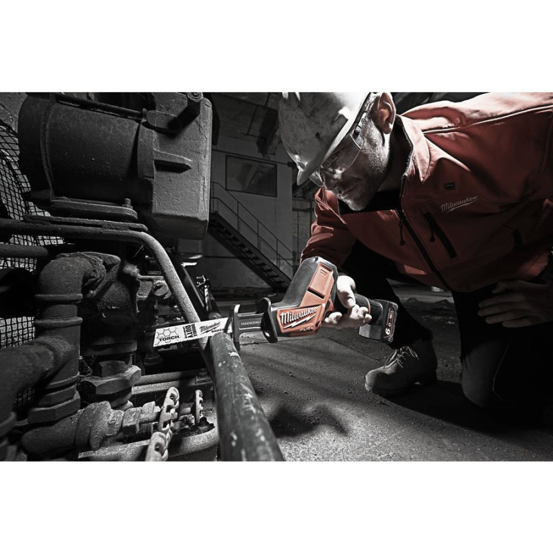 Купити Пила шабельна акумуляторна безщіткова MILWAUKEE, M12 CHZ-602C (зарядний пристрій С12 С, 2 акумулятори М12 В6 6Аг, полотно, HDкейс). Офіційний магазин Мілвокі Україна, фірмова гарантія з доставкою по Украіні