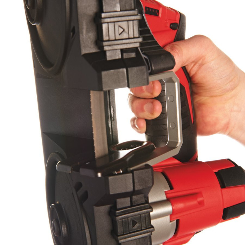 Купити Пила стрічкова акумуляторна MILWAUKEE, M12 BS-0 (каркас, полотно, картонне пакування). Офіційний магазин Мілвокі Україна, фірмова гарантія з доставкою по Украіні
