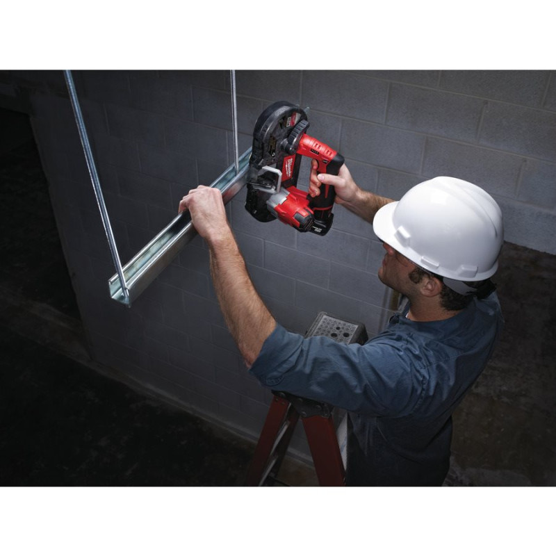 Купити Пила стрічкова акумуляторна MILWAUKEE, M12 BS-402C (зарядний пристрій С12 С, 2 акумулятори М12 В4 4Ач, полотно, кейс). Офіційний магазин Мілвокі Україна, фірмова гарантія з доставкою по Украіні