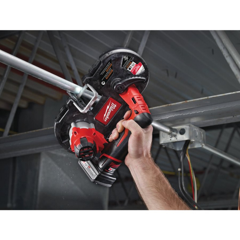 Купити Пила стрічкова акумуляторна MILWAUKEE, M12 BS-402C (зарядний пристрій С12 С, 2 акумулятори М12 В4 4Ач, полотно, кейс). Офіційний магазин Мілвокі Україна, фірмова гарантія з доставкою по Украіні