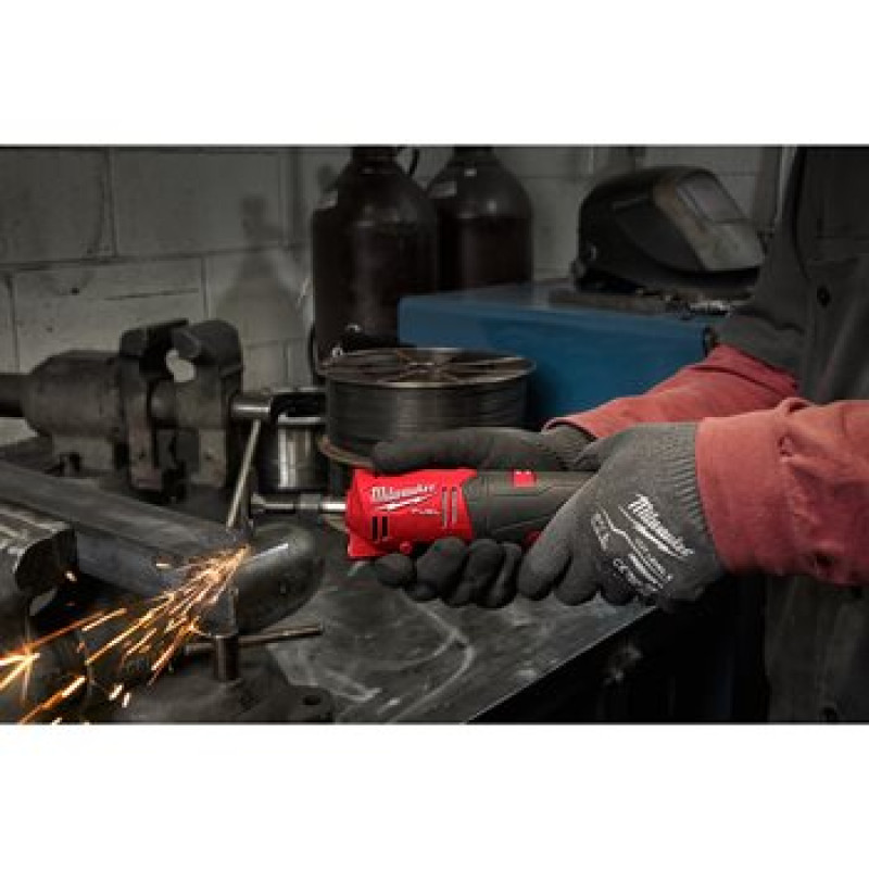 Купити Шліфмашина пряма цангова акумуляторна безщіткова MILWAUKEE, M12 FDGS-422B (зарядний пристрій С12 С, 1 акумулятор М12 В2 2Аг, 1 акумулятор М12 В4 4Аг,  цангі 6 та 8мм, сумка). Офіційний магазин Мілвокі Україна, фірмова гарантія з доставкою по Украіні