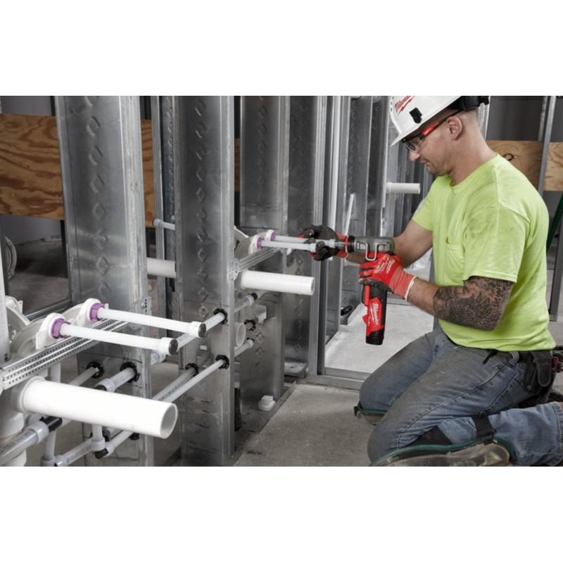 Купити Інструмент розширювальний акумуляторний UPONOR Q&E MILWAUKEE M12 FPXP-I06202C (зарядний пристрій С12 С, 2 акумулятори М12 В2 2Аг, аксесуари, кейс). Офіційний магазин Мілвокі Україна, фірмова гарантія з доставкою по Украіні