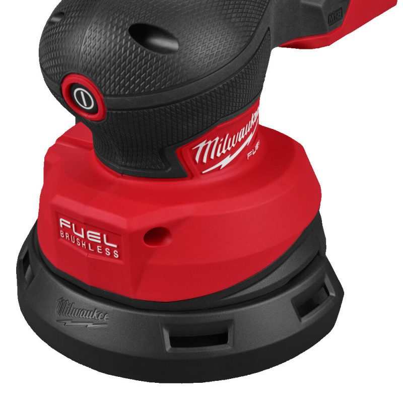 Купити Шліфмашина ексцентрикова акумуляторна безщіткова MILWAUKEE, M18 FROS125-502X, діаметр 125мм (зарядний пристрій М12-18 FC. 2 акумулятори М18 В5 5Аг, HDкейс). Офіційний магазин Мілвокі Україна, фірмова гарантія з доставкою по Украіні