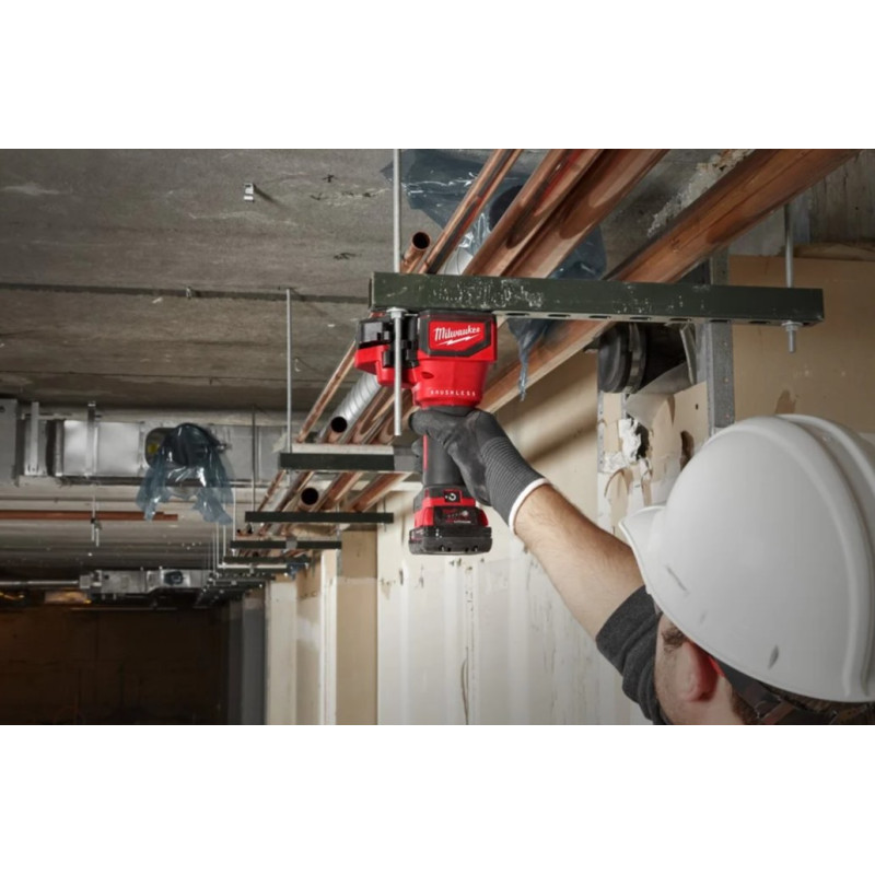 Купити Шпилькоріз акумуляторний безщітковий MILWAUKEE M18 BLTRC-0X (каркас, HD кейс). Офіційний магазин Мілвокі Україна, фірмова гарантія з доставкою по Украіні