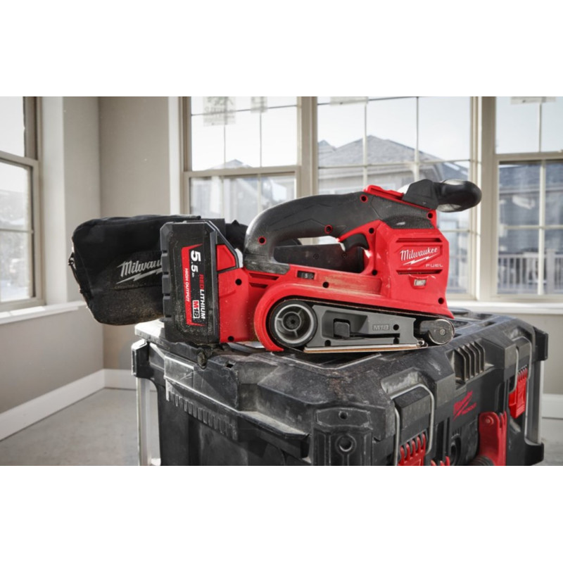 Купити Шліфмашина стрічкова акумуляторна безщіткова MILWAUKEE, M18 FBTS75-0 (каркас). Офіційний магазин Мілвокі Україна, фірмова гарантія з доставкою по Украіні