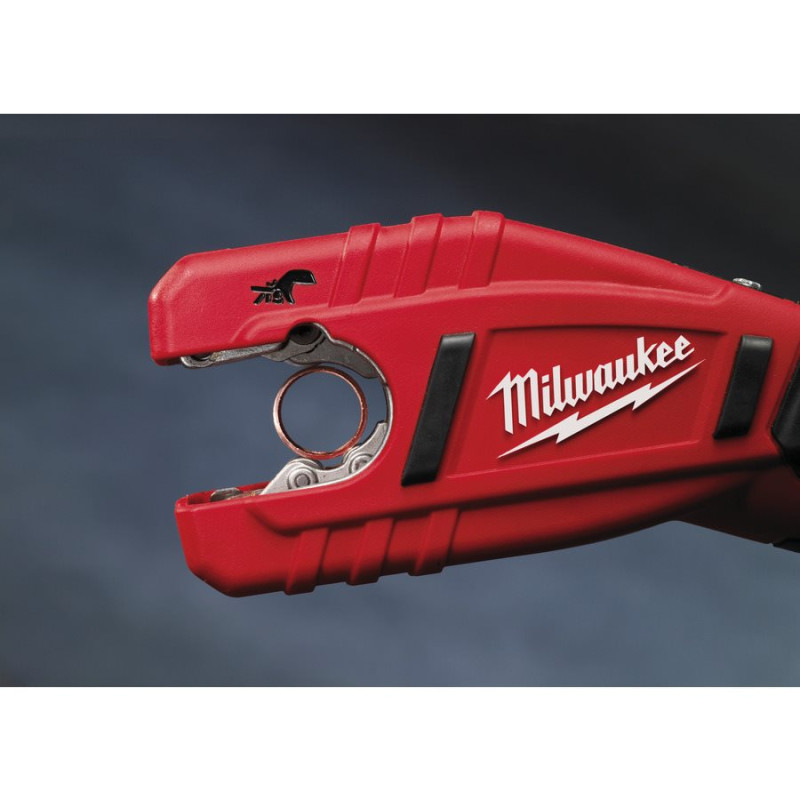 Купити Труборіз акумуляторний для мідних труб MILWAUKEE, C12 PC-0 (каркас, картонне пакування). Офіційний магазин Мілвокі Україна, фірмова гарантія з доставкою по Украіні