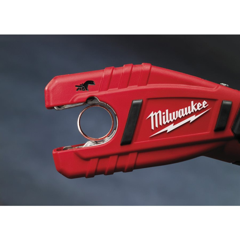 Купити Труборіз акумуляторний для мідних труб MILWAUKEE, C12 PC-0 (каркас, картонне пакування). Офіційний магазин Мілвокі Україна, фірмова гарантія з доставкою по Украіні