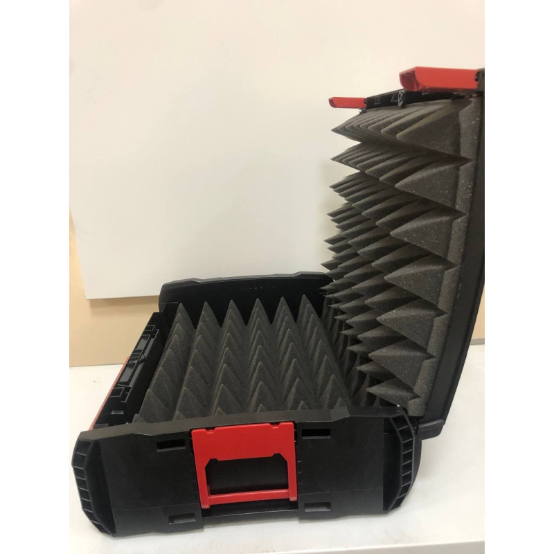 Купити Кейс пластиковий MILWAUKEE HD Box універсальний, поролонова вставка. Офіційний магазин Мілвокі Україна, фірмова гарантія з доставкою по Украіні