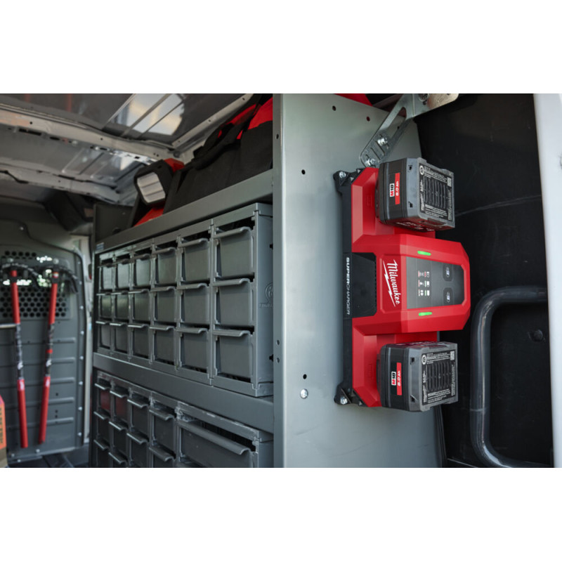 Купити Зарядний пристрій MILWAUKEE, M18 MDBSC DUAL SUPER CHARGER (на 2 акумулятори). Офіційний магазин Мілвокі Україна, фірмова гарантія з доставкою по Украіні