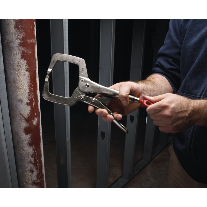 Купити Затискач-струбцина тип С Torque Lock MILWAUKEE, 90х90мм (нерухомі губки), 280мм. Офіційний магазин Мілвокі Україна, фірмова гарантія з доставкою по Украіні